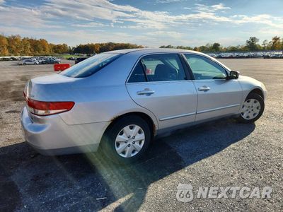 Trzecie zdjęcie samochodu z tyłu: 2003 HONDA ACCORD LX VIN:3HGCM563X3G712131 - miniatura
