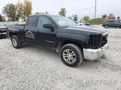 Czwarte zdjęcie samochodu z boku: 2016 CHEVROLET SILVERADO K1500 LT VIN:1GCVKREC2GZ408190 - miniatura