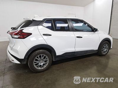 Trzecie zdjęcie samochodu z tyłu: 2023 NISSAN KICKS S VIN:3N1CP5BV4PL562790 - miniatura
