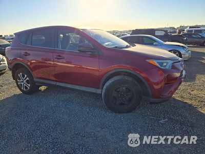 Czwarte zdjęcie samochodu z boku: 2018 TOYOTA RAV4 LE VIN:JTMZFREVXJD120008 - miniatura
