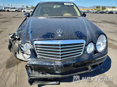 Piąte zdjęcie samochodu w środku: 2009 MERCEDES-BENZ E-CLASS E350 VIN:WDBUF56X99B426111 - miniatura