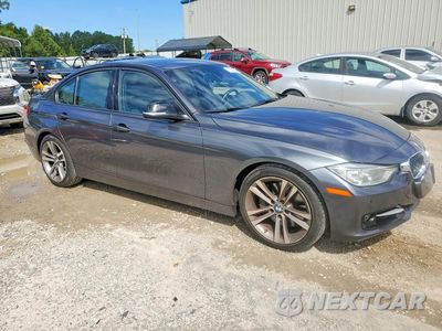 Czwarte zdjęcie samochodu z boku: 2012 BMW 335 I VIN:WBA3A9C58CF269884 - miniatura