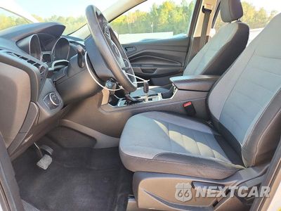 Zdjęcie 7 z 13 samochodu: 2018 FORD ESCAPE S VIN:1FMCU0F7XJUA34880 - miniatura