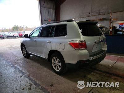 Drugie zdjęcie samochodu z przodu: 2012 TOYOTA HIGHLANDER BASE VIN:5TDBK3EHXCS123566 - miniatura