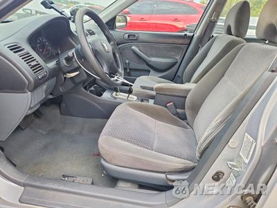 Zdjęcie 7 z 12 samochodu: 2005 HONDA CIVIC DX VP VIN:2HGES16375H561906 - miniatura