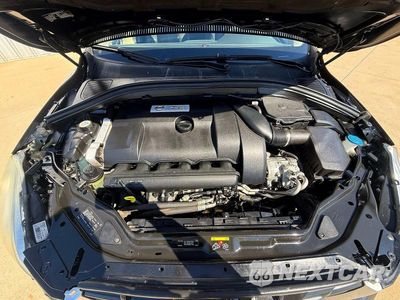 Zdjęcie 7 z 10 samochodu: 2011 VOLVO XC60 T6 VIN:YV4902DZ0B2182704 - miniatura