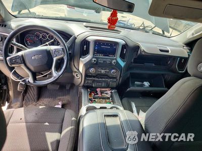 Zdjęcie 8 z 12 samochodu: 2020 CHEVROLET SILVERADO K1500 RST VIN:3GCUYEED0LG405178 - miniatura
