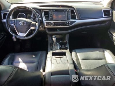 Zdjęcie 8 z 13 samochodu: 2014 TOYOTA HIGHLANDER XLE VIN:5TDKKRFH7ES034428 - miniatura