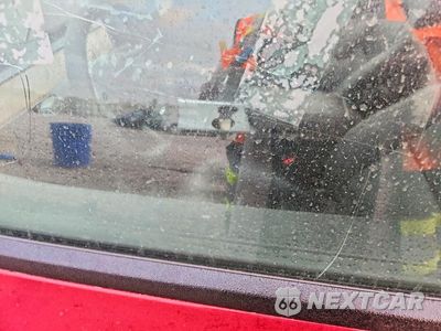 Zdjęcie 8 z 12 samochodu: 2022 TESLA MODEL Y VIN:7SAYGDEE7NF368648 - miniatura