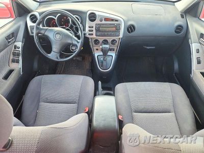 Zdjęcie 8 z 12 samochodu: 2005 TOYOTA MATRIX XR VIN:2T1KR32E35C441773 - miniatura