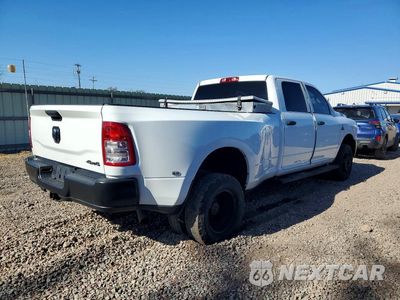Trzecie zdjęcie samochodu z tyłu: 2023 RAM 3500 TRADESMAN VIN:3C63RRGL3PG542066 - miniatura
