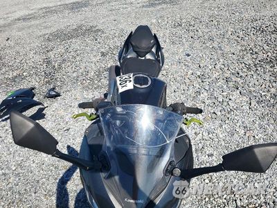 Piąte zdjęcie samochodu w środku: 2023 KAWASAKI EX400 VIN:JKAEXKG16PDAM4726 - miniatura