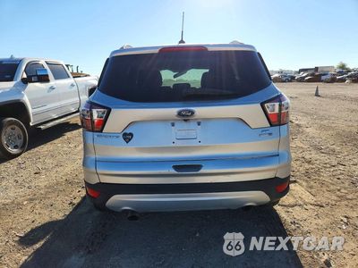 Zdjęcie 6 z 13 samochodu: 2018 FORD ESCAPE SE VIN:1FMCU9GD9JUB45820 - miniatura