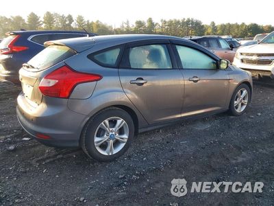 Trzecie zdjęcie samochodu z tyłu: 2013 FORD FOCUS SE VIN:1FADP3K25DL142612 - miniatura
