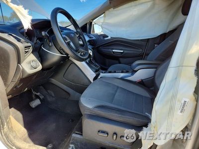Zdjęcie 7 z 13 samochodu: 2014 FORD ESCAPE SE VIN:1FMCU9GX9EUE49259 - miniatura