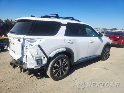 Trzecie zdjęcie samochodu z tyłu: 2026 NISSAN PATHFINDER PLATINUM VIN:5N1DR3DJXTC248881 - miniatura