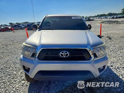 Piąte zdjęcie samochodu w środku: 2013 TOYOTA TACOMA V6 VIN:3TMLU4EN4DM123641 - miniatura