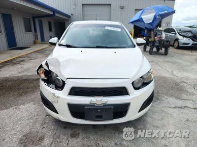 Piąte zdjęcie samochodu w środku: 2014 CHEVROLET SONIC LT VIN:1G1JC6SH0E4156629 - miniatura
