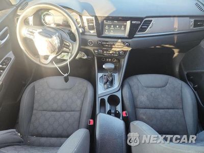 Zdjęcie 8 z 13 samochodu: 2017 KIA NIRO LX VIN:KNDCB3LC3H5054762 - miniatura