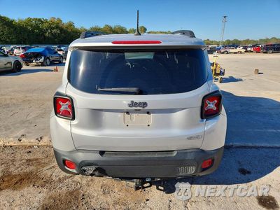 Zdjęcie 6 z 13 samochodu: 2015 JEEP RENEGADE LATITUDE VIN:ZACCJABT0FPB60322 - miniatura