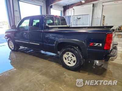 Drugie zdjęcie samochodu z przodu: 2005 CHEVROLET SILVERADO K1500 VIN:1GCEK19Z95Z227245 - miniatura
