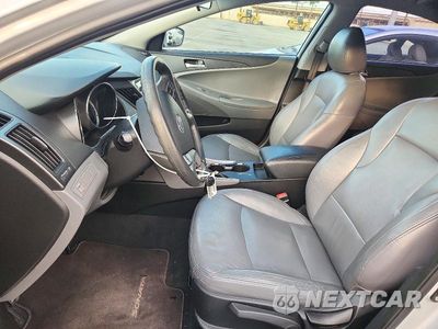Zdjęcie 7 z 12 samochodu: 2011 HYUNDAI SONATA GLS VIN:5NPEB4AC4BH011069 - miniatura