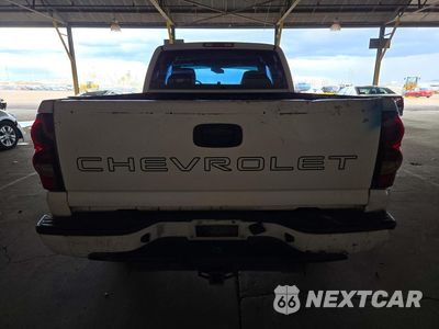 Zdjęcie 6 z 12 samochodu: 2005 CHEVROLET SILVERADO C1500 VIN:1GCEC19X85Z327185 - miniatura