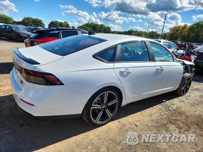 Trzecie zdjęcie samochodu z tyłu: 2026 HONDA ACCORD HYBRID SPORT VIN:1HGCY2F5XTA011690 - miniatura