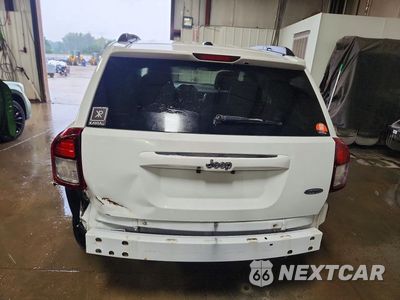 Zdjęcie 6 z 13 samochodu: 2016 JEEP COMPASS LATITUDE VIN:1C4NJCEA8GD806144 - miniatura