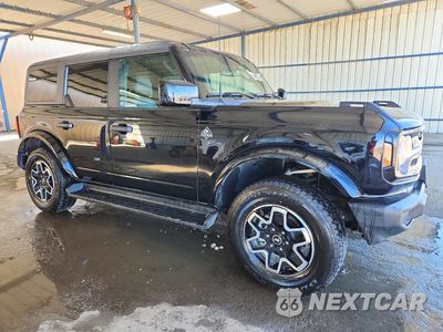 Czwarte zdjęcie samochodu z boku: 2026 FORD BRONCO OUTER BANKS VIN:1FMDE8BH0TLA82590 - miniatura