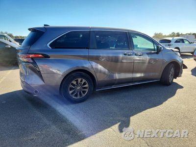 Trzecie zdjęcie samochodu z tyłu: 2022 TOYOTA SIENNA LE VIN:5TDKRKEC5NS082812 - miniatura