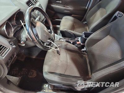 Zdjęcie 7 z 13 samochodu: 2016 MITSUBISHI OUTLANDER SPORT ES VIN:JA4AR3AU8GZ045085 - miniatura