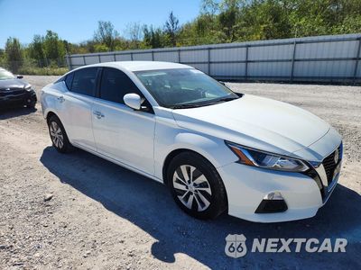 Czwarte zdjęcie samochodu z boku: 2019 NISSAN ALTIMA S VIN:1N4BL4BV4KC156498 - miniatura