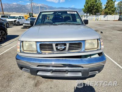 Piąte zdjęcie samochodu w środku: 1999 NISSAN FRONTIER XE VIN:1N6DD26S4XC324021 - miniatura