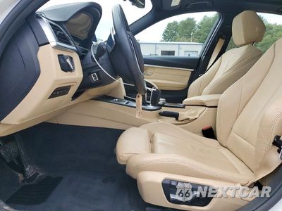 Zdjęcie 7 z 12 samochodu: 2018 BMW 330 XI VIN:WBA8D9C5XJA616039 - miniatura