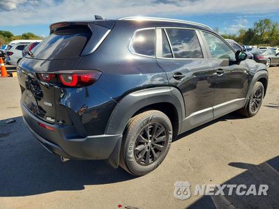 Trzecie zdjęcie samochodu z tyłu: 2025 MAZDA CX-50 PREFERRED VIN:7MMVAABW8SN128342 - miniatura