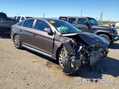 Czwarte zdjęcie samochodu z boku: 2015 HYUNDAI SONATA SPORT VIN:5NPE34AFXFH184611 - miniatura