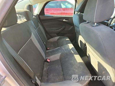 Zdjęcie 10 z 12 samochodu: 2014 FORD FOCUS SE VIN:1FADP3F25EL261062 - miniatura