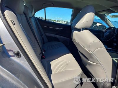 Zdjęcie 10 z 12 samochodu: 2020 TOYOTA CAMRY SE VIN:4T1G11AK3LU863093 - miniatura