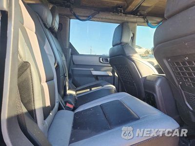 Zdjęcie 11 z 13 samochodu: 2022 FORD BRONCO BASE VIN:1FMEE5DH8NLB53084 - miniatura