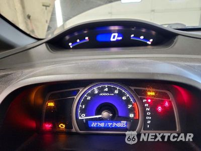 Zdjęcie 9 z 12 samochodu: 2011 HONDA CIVIC LX VIN:19XFA1F54BE037109 - miniatura