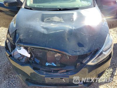 Zdjęcie 11 z 12 samochodu: 2019 NISSAN SENTRA SV VIN:3N1AB7AP9KY301848 - miniatura