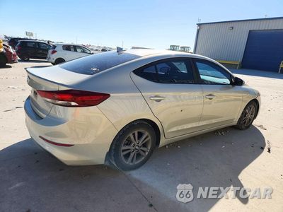 Trzecie zdjęcie samochodu z tyłu: 2018 HYUNDAI ELANTRA SEL VIN:5NPD84LF0JH281951 - miniatura