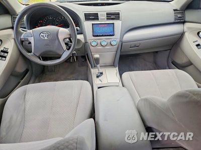 Zdjęcie 8 z 12 samochodu: 2008 TOYOTA CAMRY LE V6 VIN:4T1BK46K38U065525 - miniatura