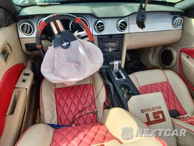 Zdjęcie 8 z 12 samochodu: 2006 FORD MUSTANG GT VIN:1ZVHT85H065137827 - miniatura