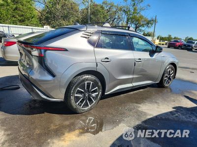 Trzecie zdjęcie samochodu z tyłu: 2026 TOYOTA BZ XLE VIN:JTMBDAFB8TA007899 - miniatura