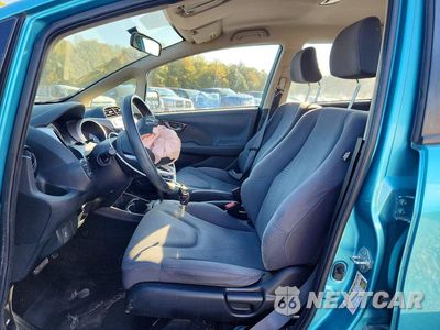 Zdjęcie 7 z 13 samochodu: 2013 HONDA FIT VIN:JHMGE8H3XDC028307 - miniatura