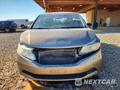 Piąte zdjęcie samochodu w środku: 2011 HONDA ODYSSEY EXL VIN:5FNRL5H61BB060295 - miniatura