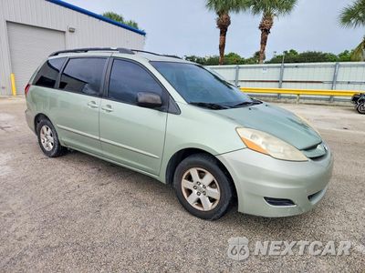 Czwarte zdjęcie samochodu z boku: 2009 TOYOTA SIENNA LE 8-PASSENGER VIN:5TDZK23C79S240451 - miniatura
