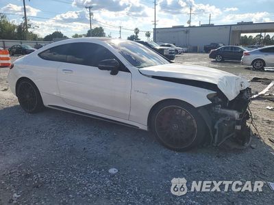 Czwarte zdjęcie samochodu z boku: 2018 MERCEDES-BENZ C 63 AMG-S VIN:WDDWJ8HB9JF600208 - miniatura